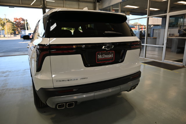 New 2027 Chevrolet Traverse LT w/ LPO, Floor Liner Package AWD/4WD image 6
