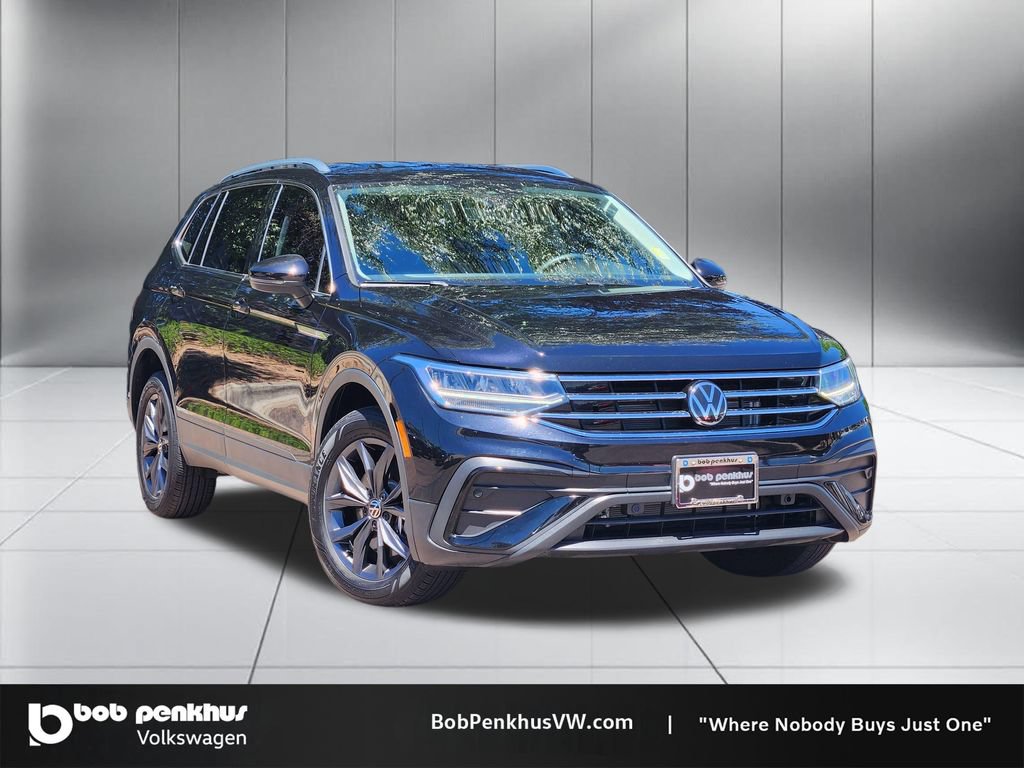 Used 2023 Volkswagen Tiguan SE