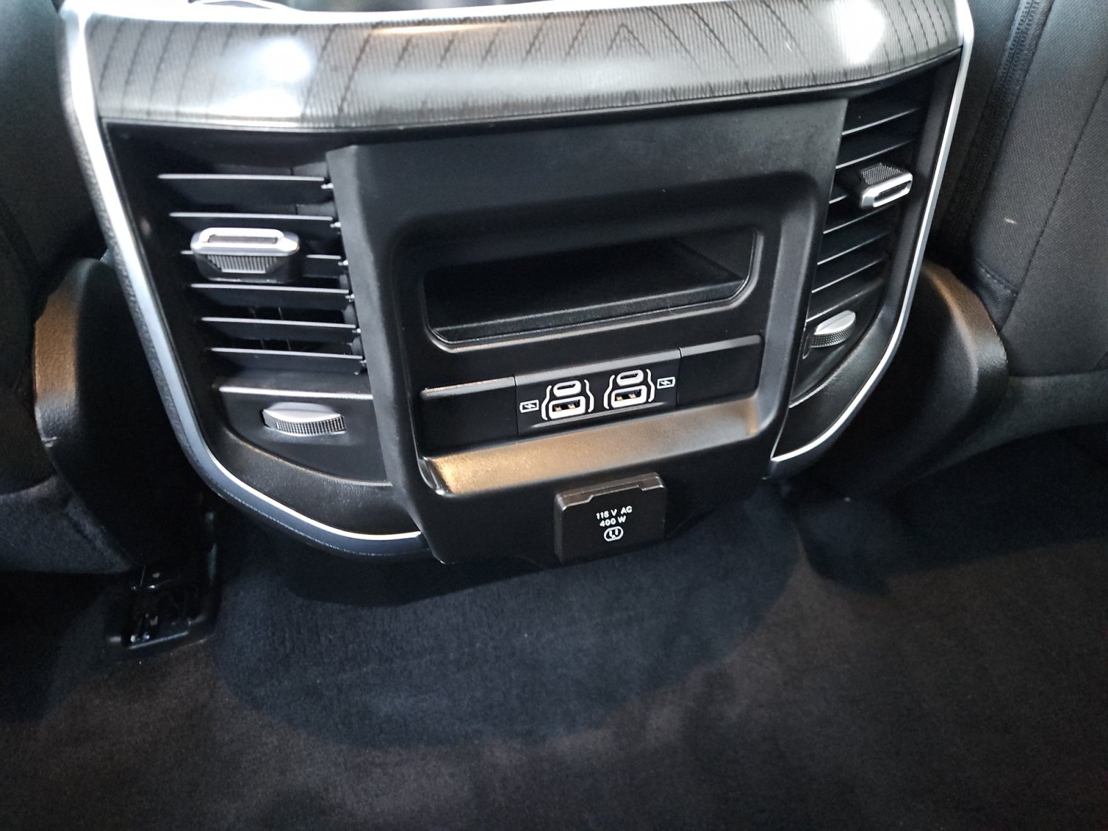 Used 2025 RAM 1500 Big Horn AWD/4WD image 14