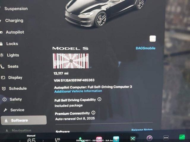 Used 2022 Tesla Model S Plaid AWD/4WD image 8