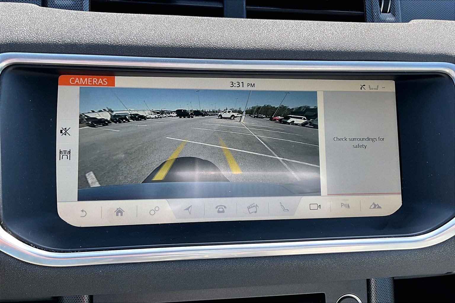 Used 2018 Land Rover Range Rover Evoque HSE Dynamic AWD/4WD image 14