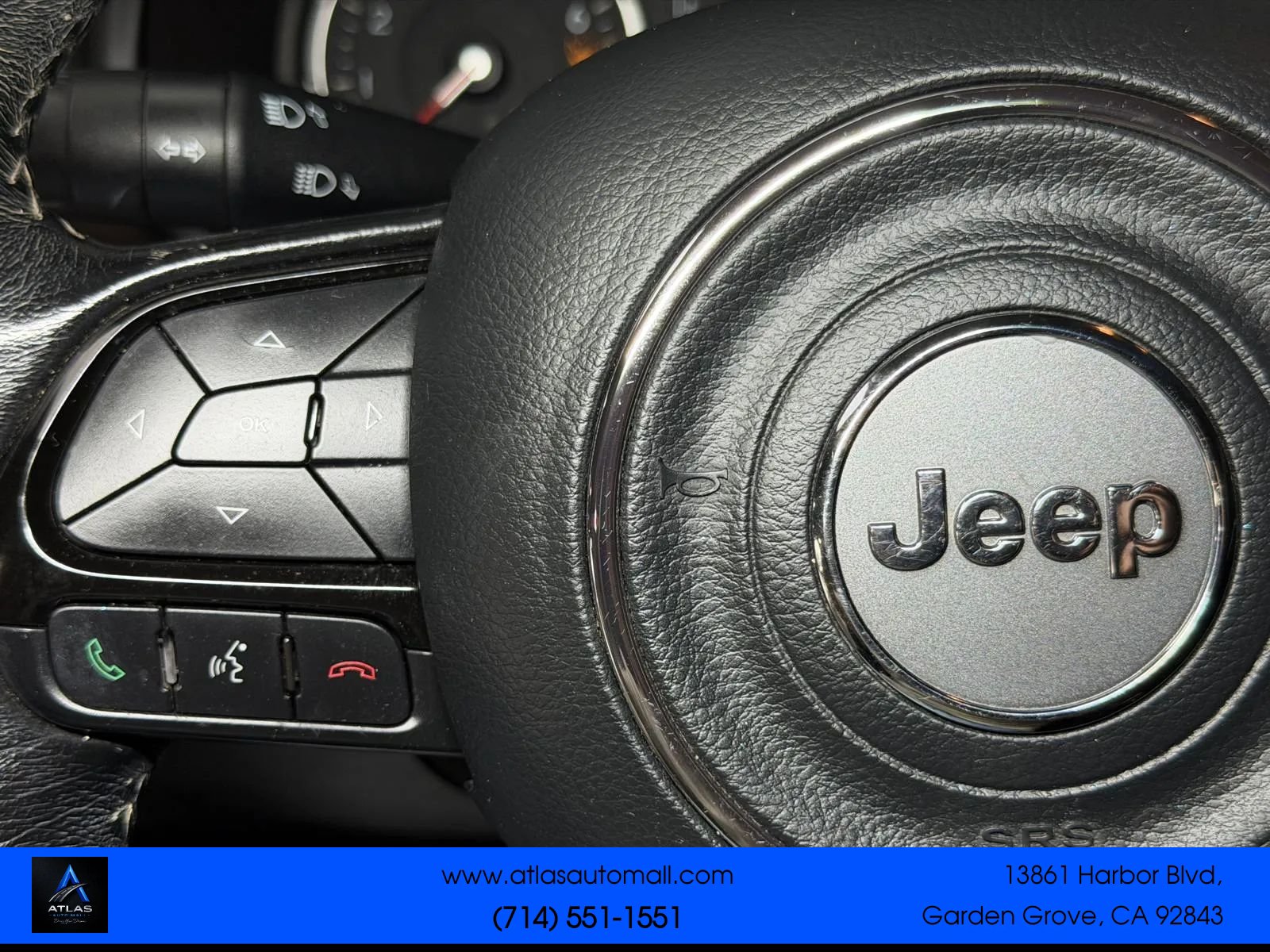 Used 2017 Jeep Renegade Altitude FWD image 22