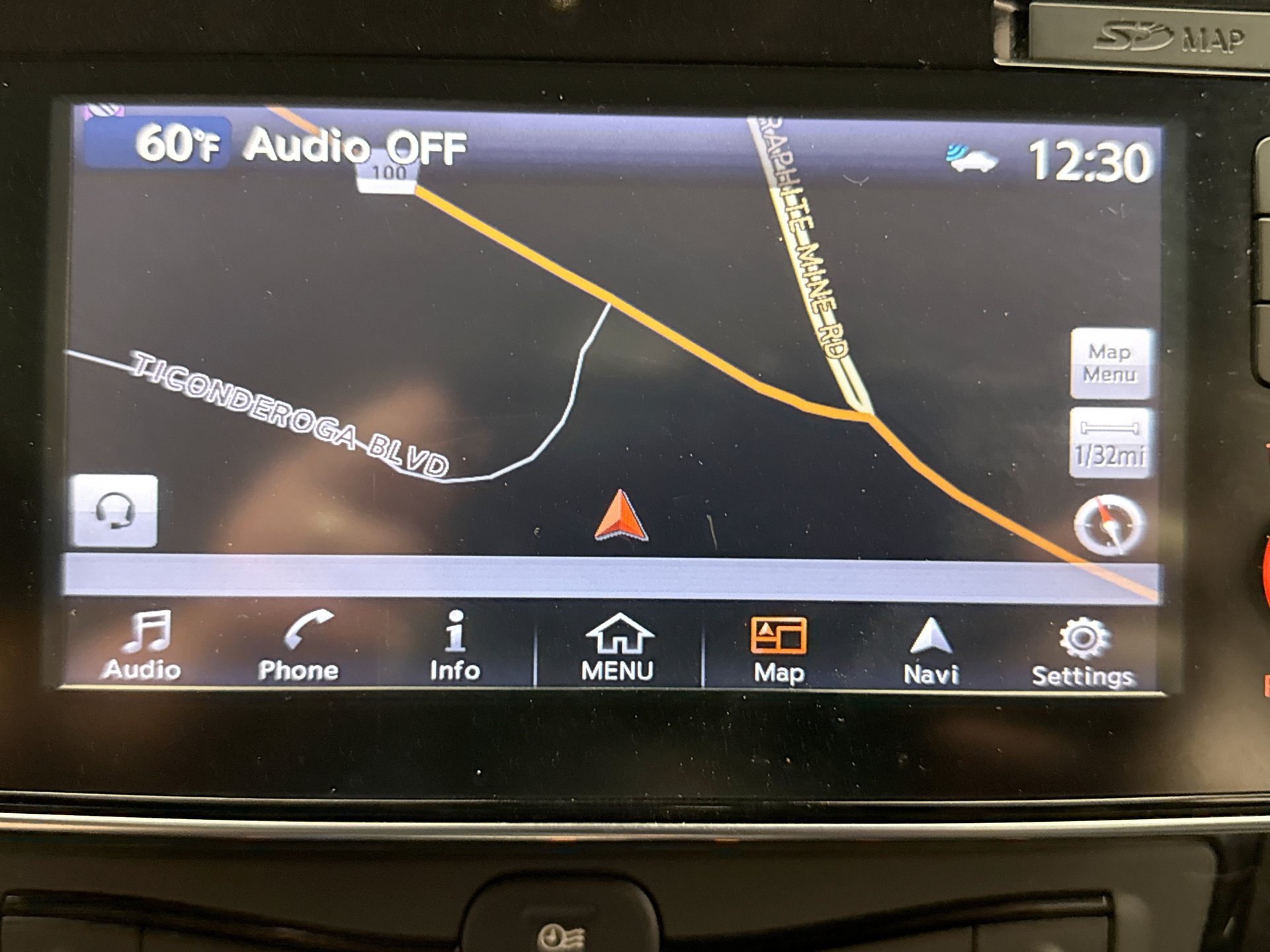 Used 2019 Nissan Leaf SV w/ SV Technology Package FWD image 15