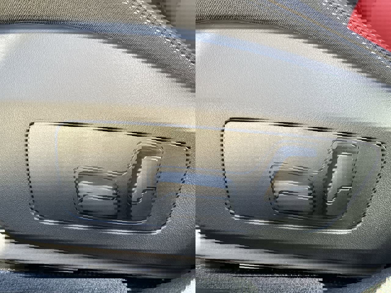 Used 2026 BMW 228i w/ Technology Package image 15