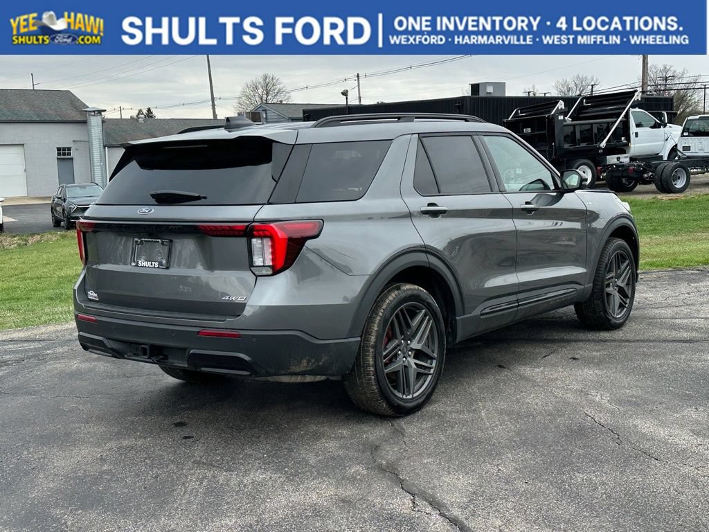 New 2026 Ford Explorer ST-Line w/ ST-Line Street Pack AWD/4WD image 29