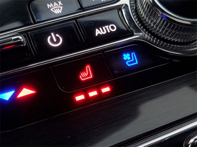 Used 2022 Lincoln Nautilus Reserve image 29