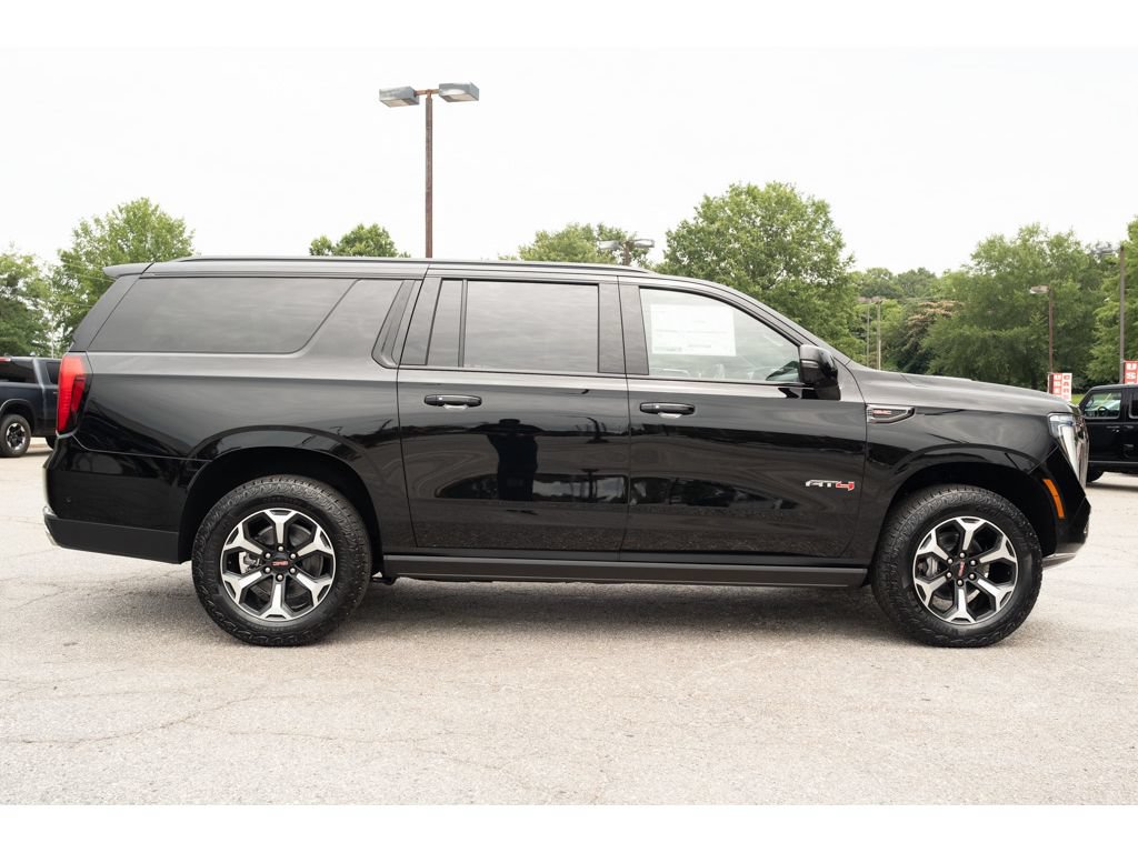 New 2026 GMC Yukon XL AT4 w/ AT4 Premium Plus Package AWD/4WD image 9