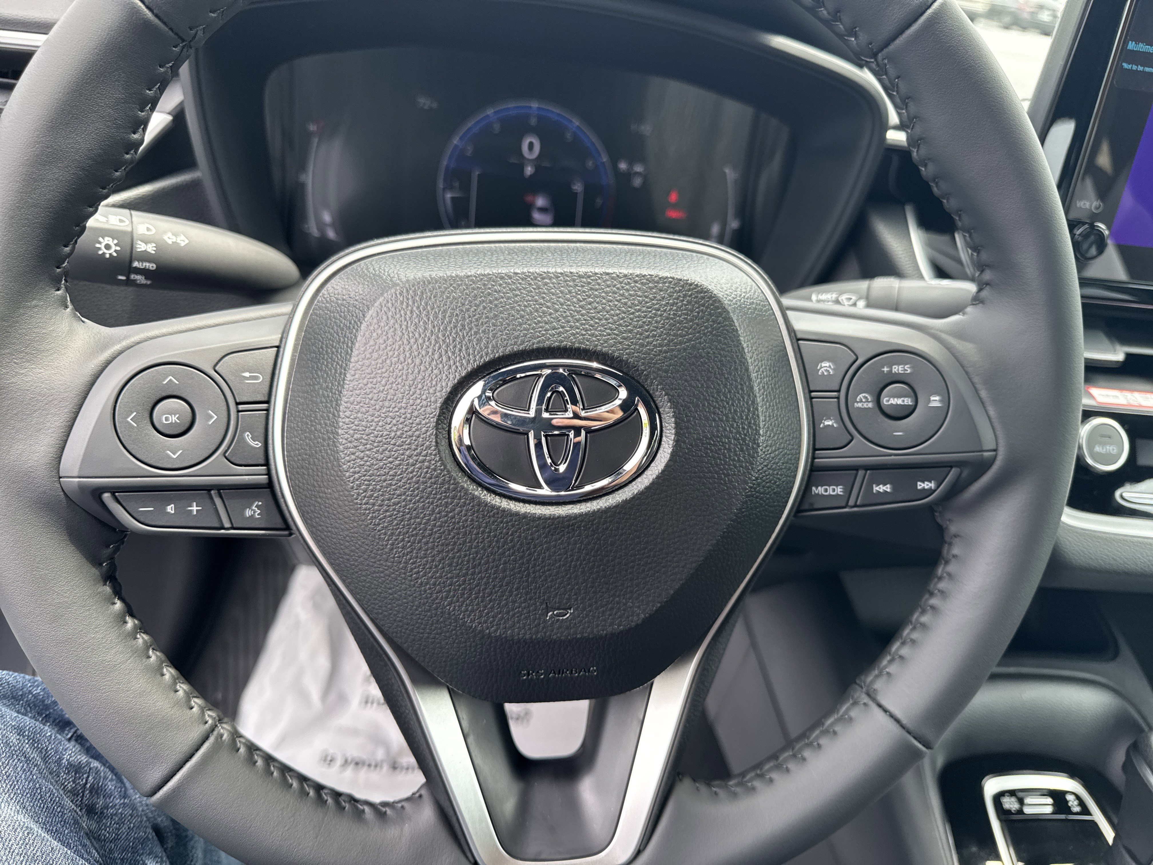 New 2026 Toyota Corolla SE FWD image 17