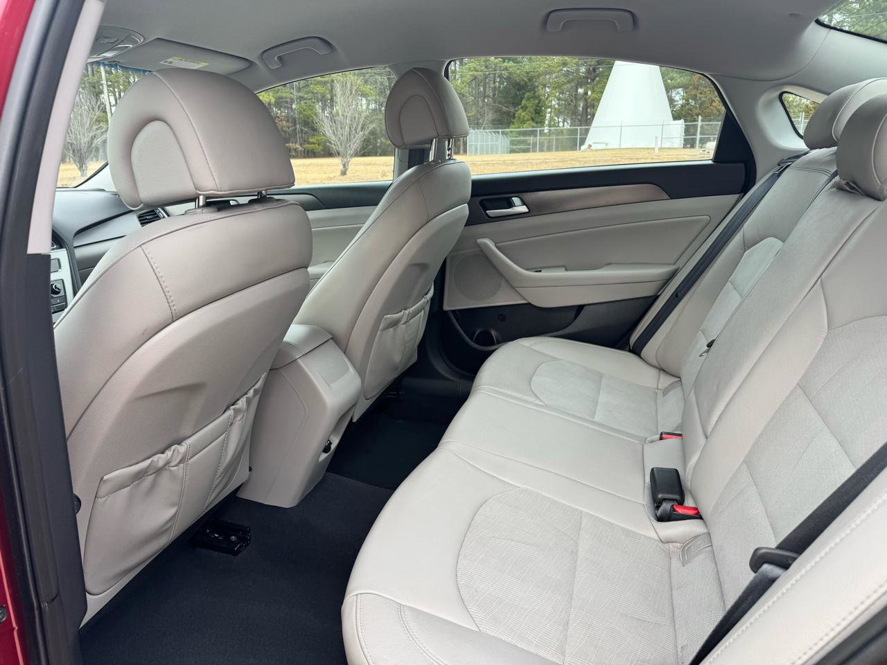 Used 2015 Hyundai Sonata Sport w/ Option Group 03 image 18