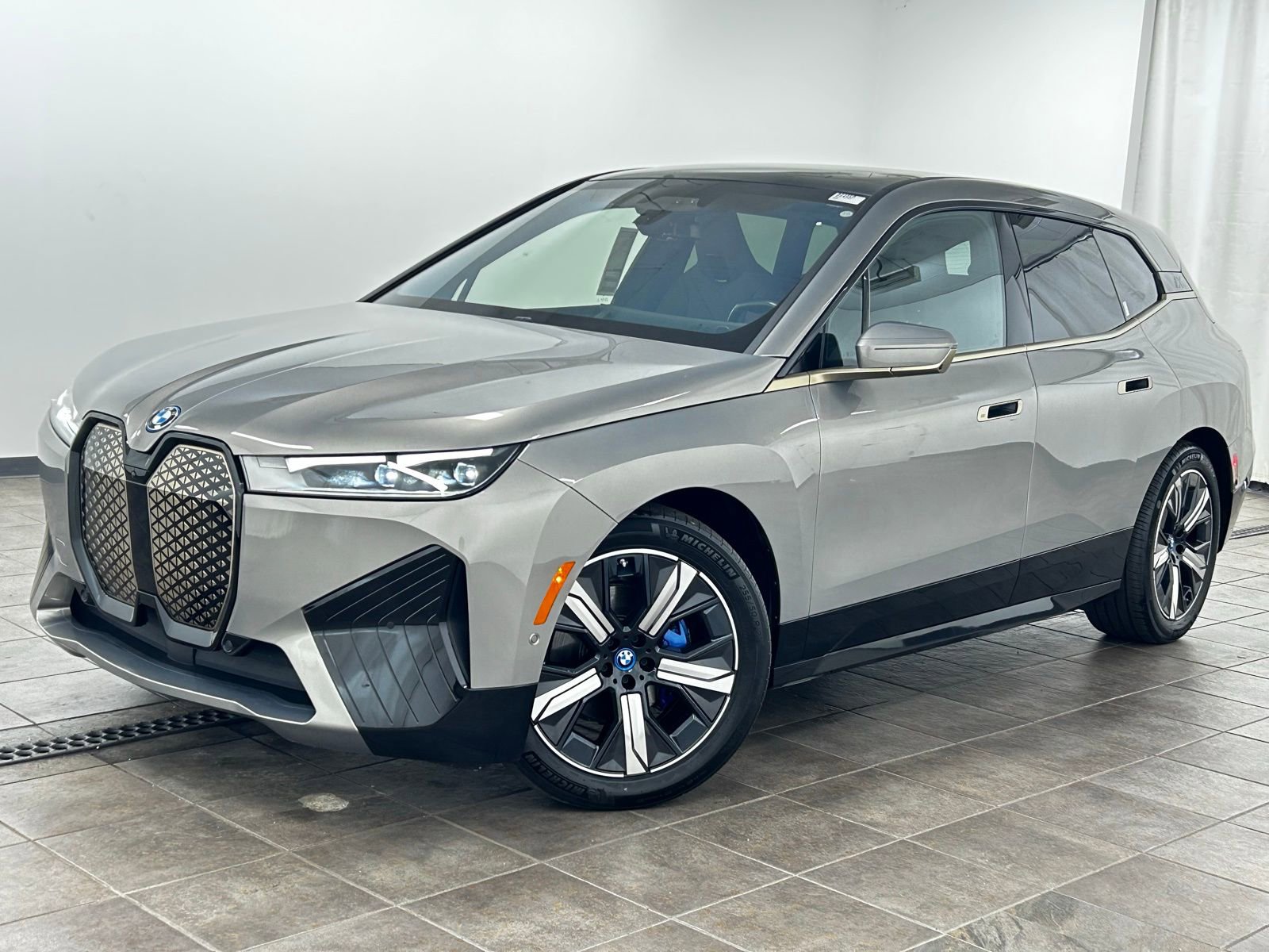 Used 2023 BMW iX xDrive50 w/ Premium Package