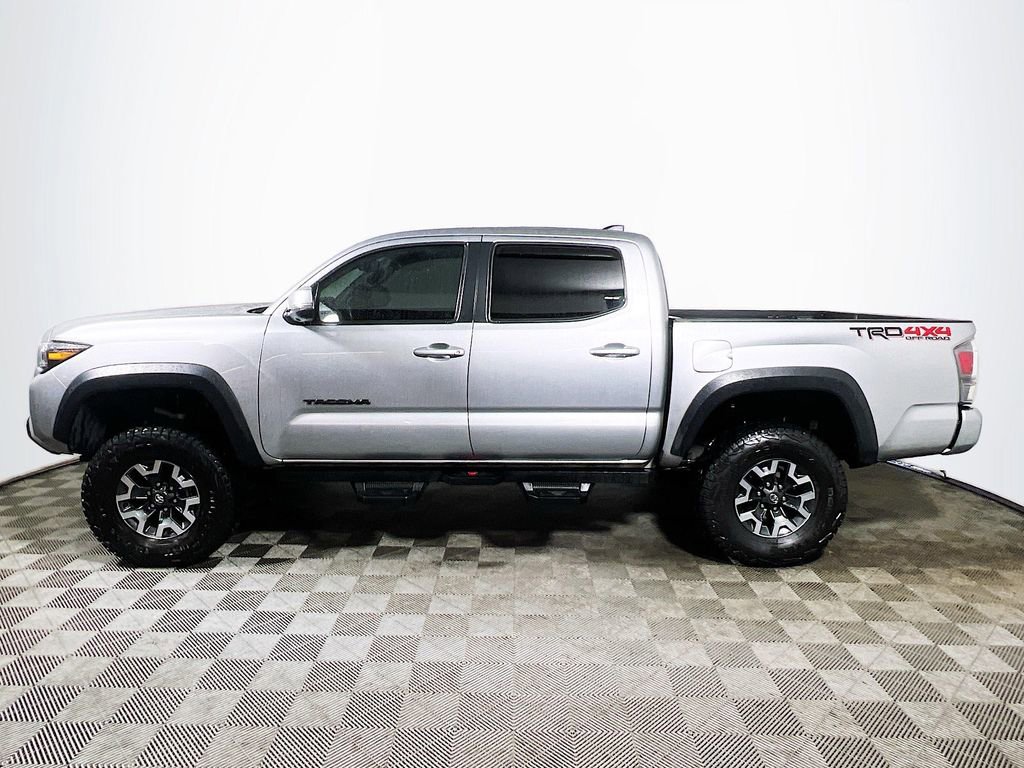 Certified 2023 Toyota Tacoma TRD Off-Road w/ Advanced Technology Package image 5