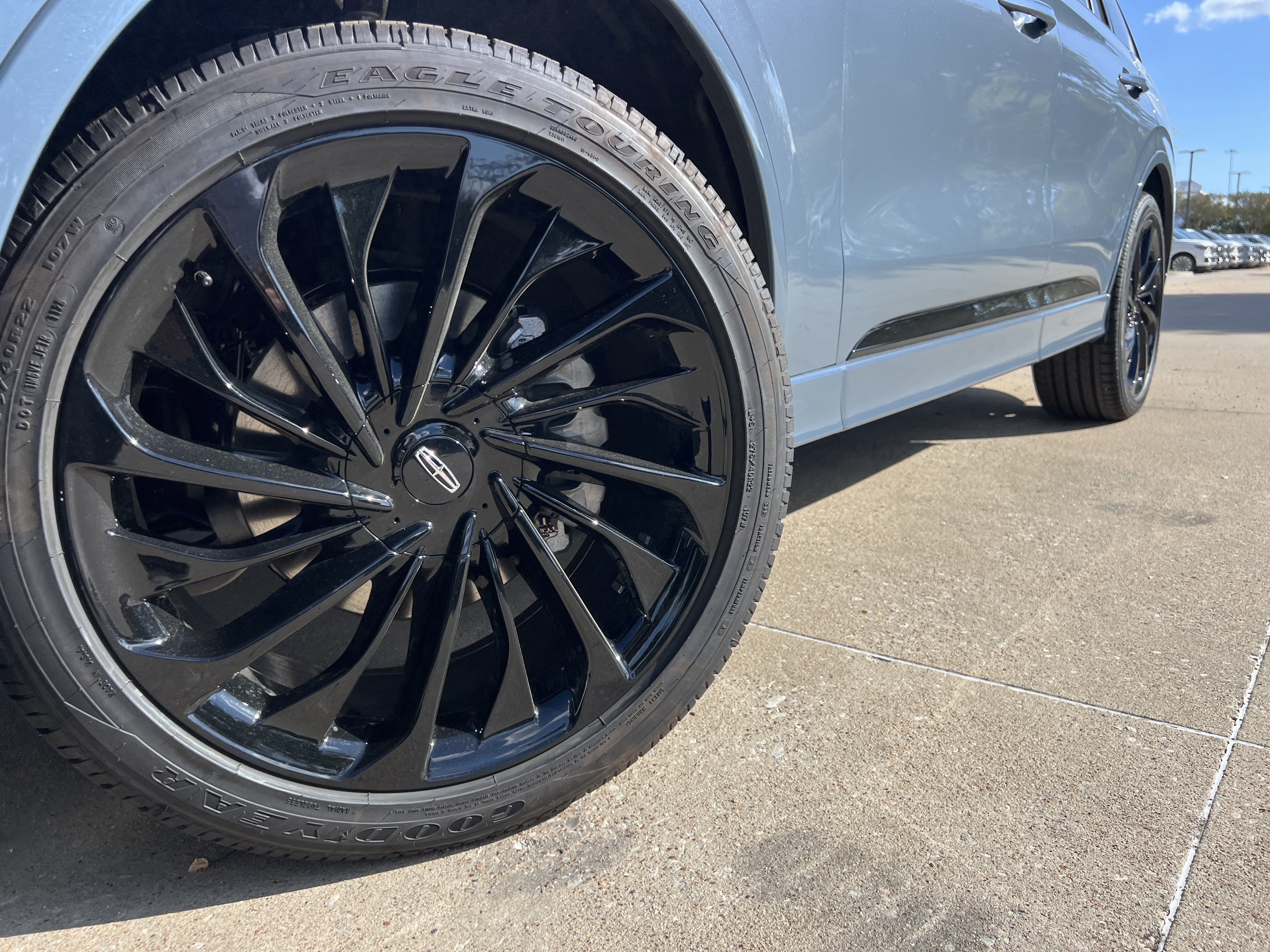 New 2026 Lincoln Aviator Reserve AWD/4WD image 13
