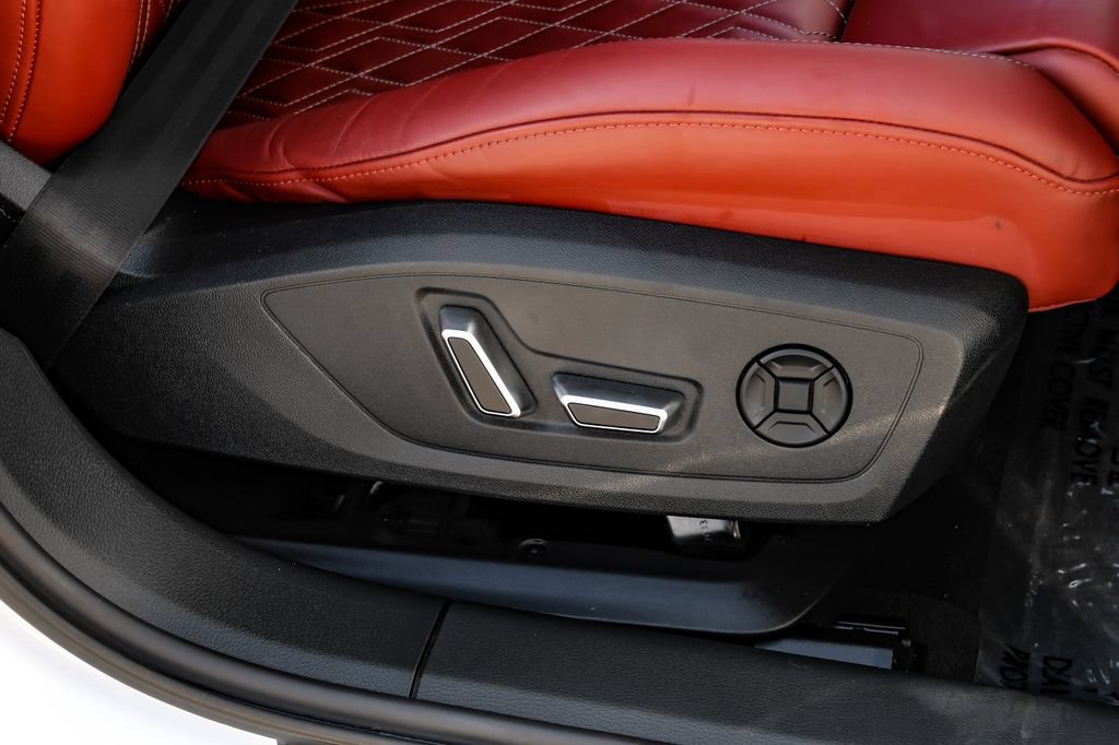 Used 2021 Audi S6 Prestige w/ Prestige Package AWD/4WD image 39