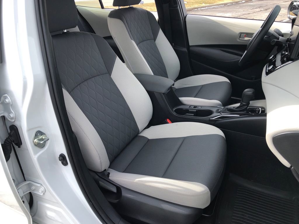 Used 2023 Toyota Corolla LE image 24