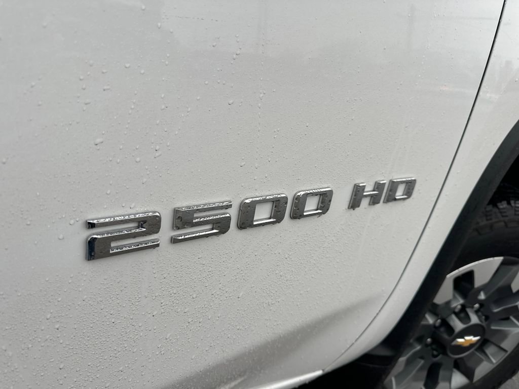 Used 2025 Chevrolet Silverado 2500 Custom w/ Custom Value Package image 28