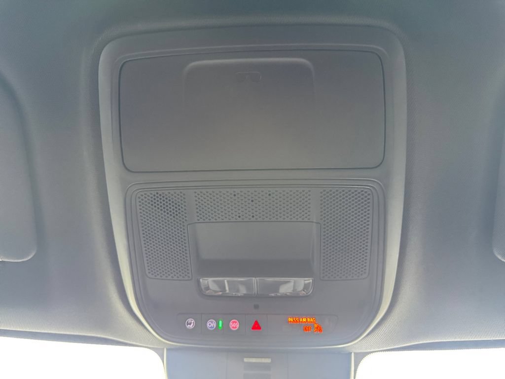 Used 2024 GMC Acadia AT4 AWD/4WD image 27