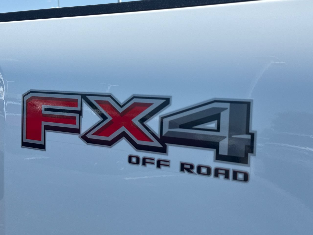 Used 2024 Ford F250 XL w/ 360-Degree Camera Package AWD/4WD image 10