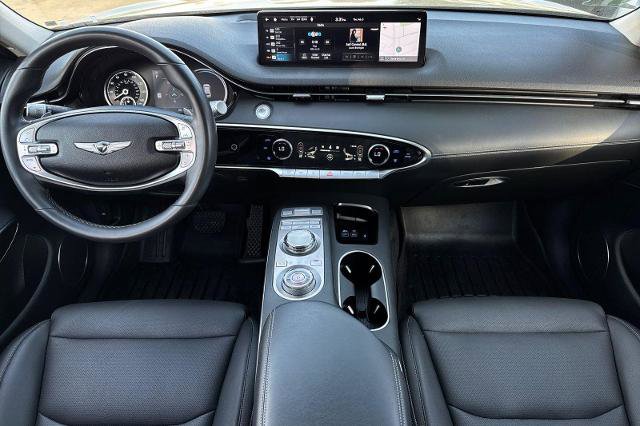 Used 2024 Genesis GV70 2.5T image 3