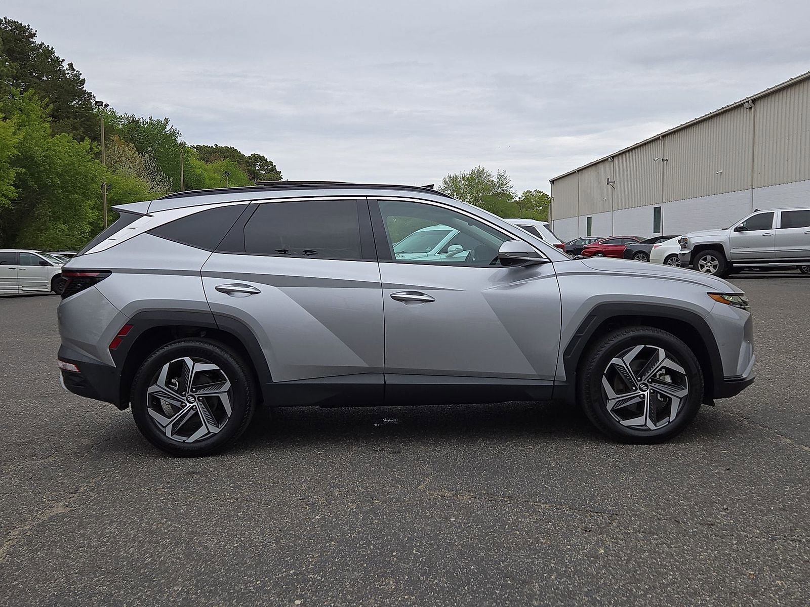 Certified 2023 Hyundai Tucson Limited AWD/4WD image 32