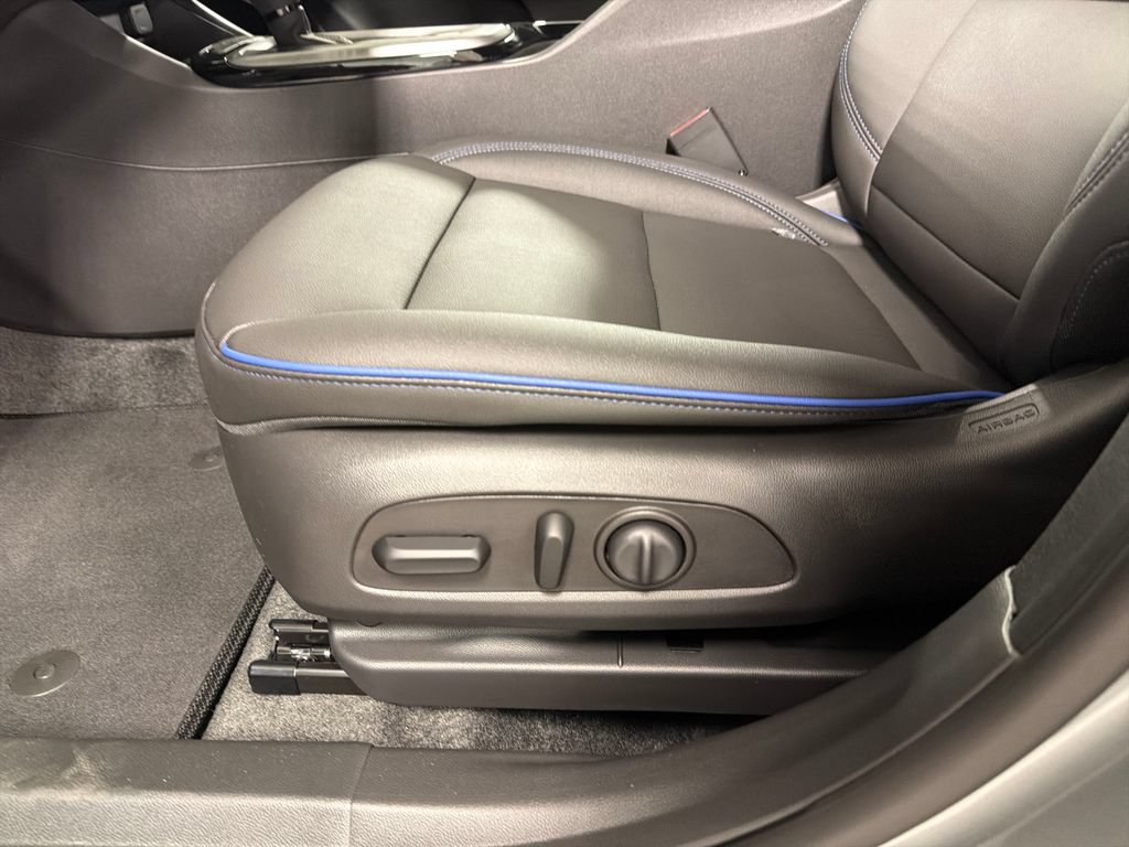 New 2026 Buick Envista Sport Touring w/ Convenience I Package FWD image 21