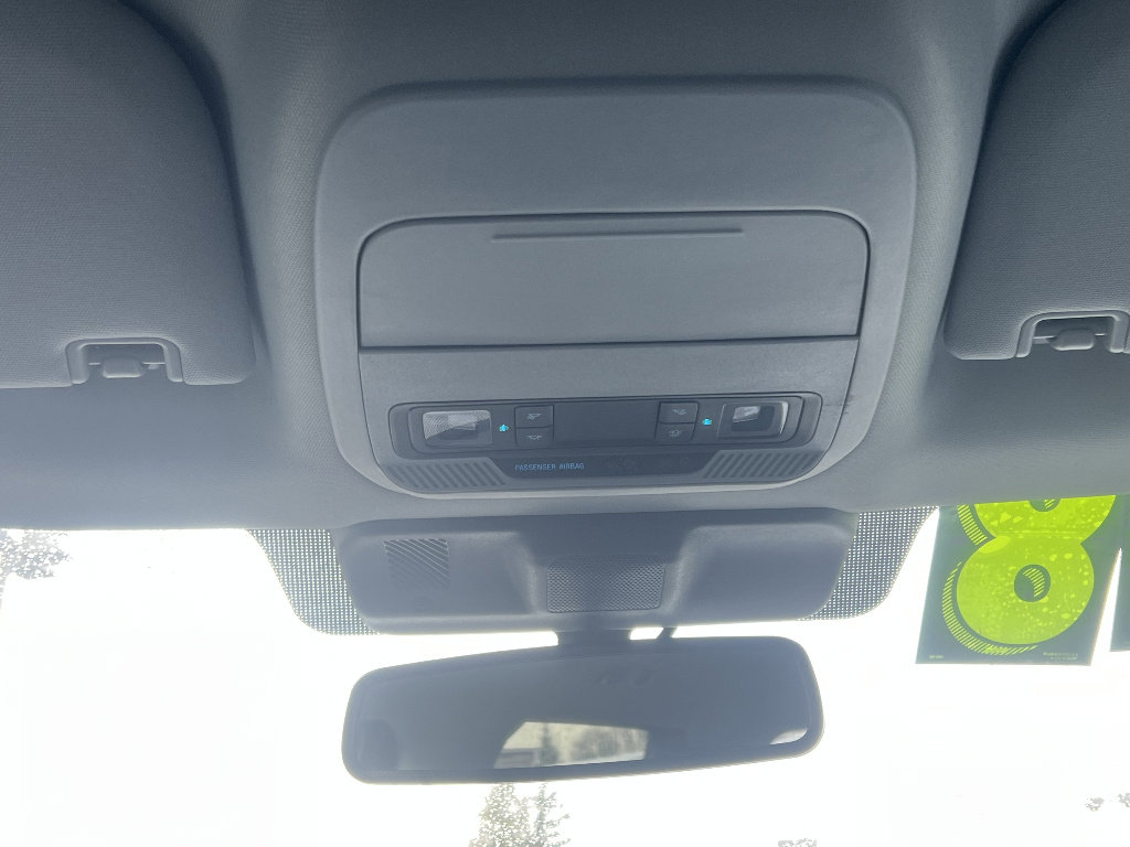 Used 2025 Ford F150 Lightning Flash image 33