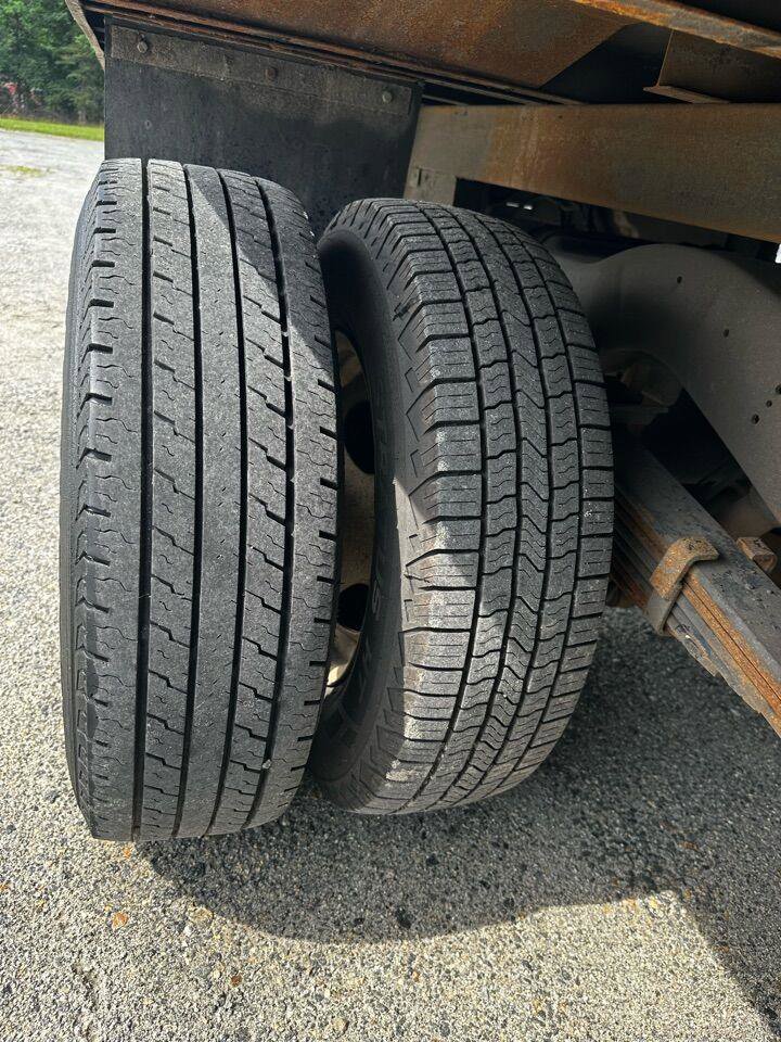 Used 2018 Ford E-350 and Econoline 350 Super Duty image 21