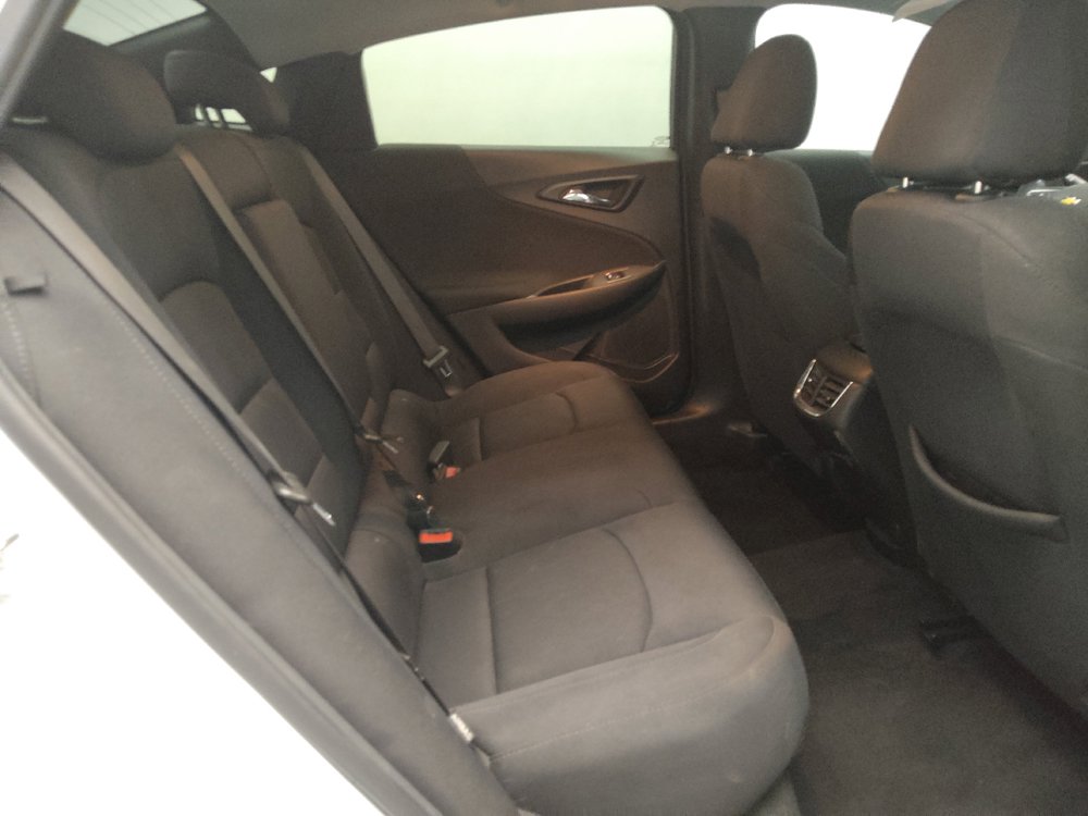 Used 2024 Chevrolet Malibu LT FWD image 19