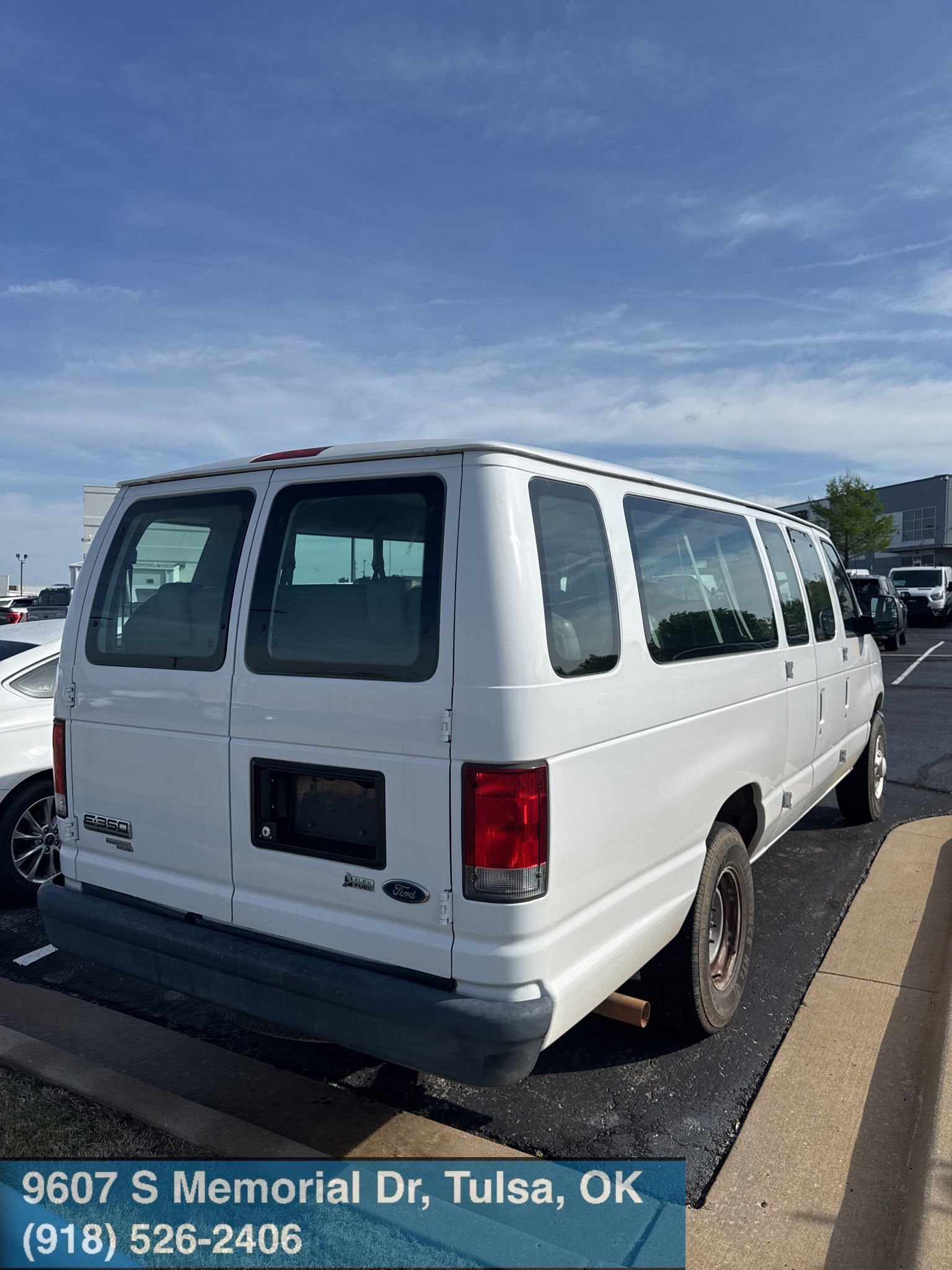 Used 2013 Ford E-350 and Econoline 350 XL image 3