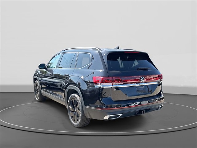 New 2026 Volkswagen Atlas SE image 3