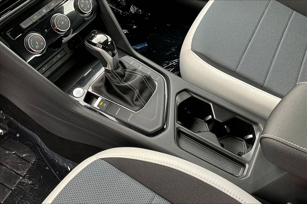 New 2026 Volkswagen Taos S image 17