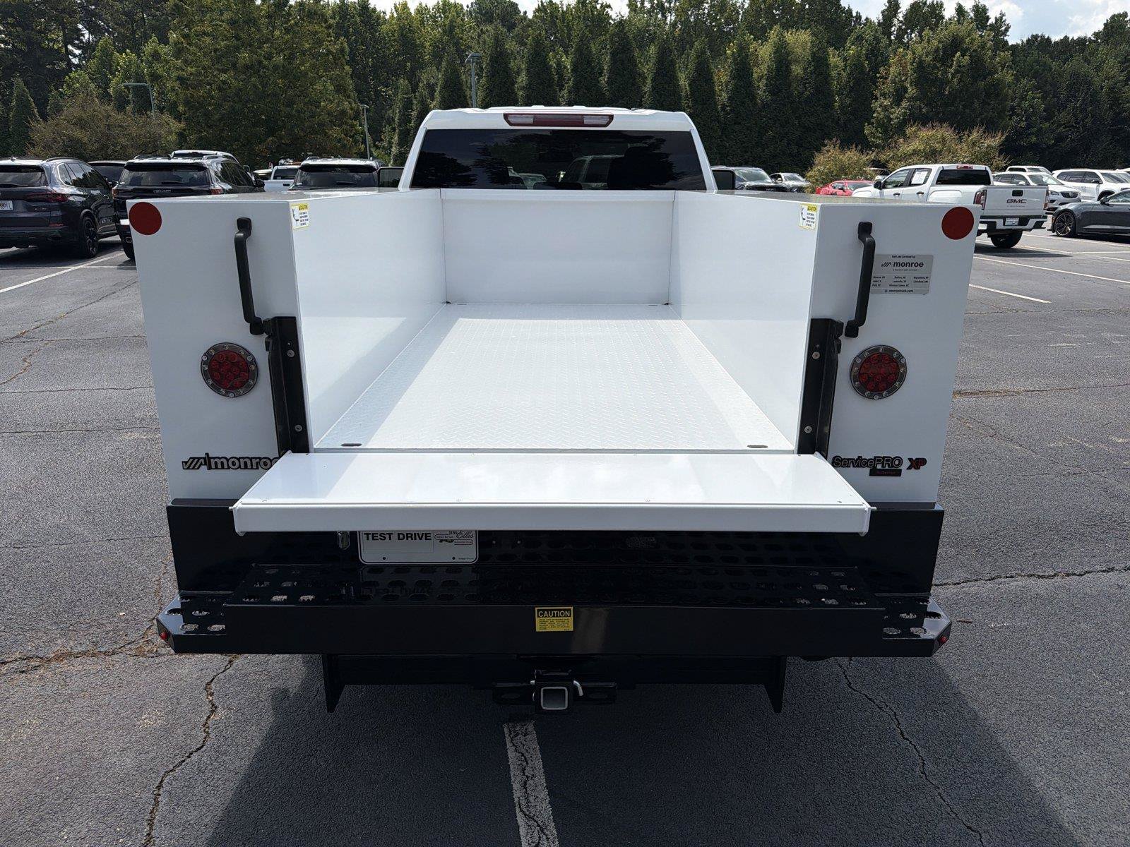 New 2026 GMC Sierra 2500 Pro w/ Convenience Package RWD image 17