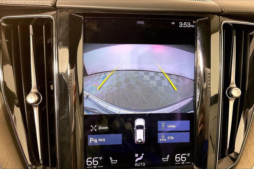 Used 2021 Volvo XC60 T5 Inscription w/ Climate Package image 21