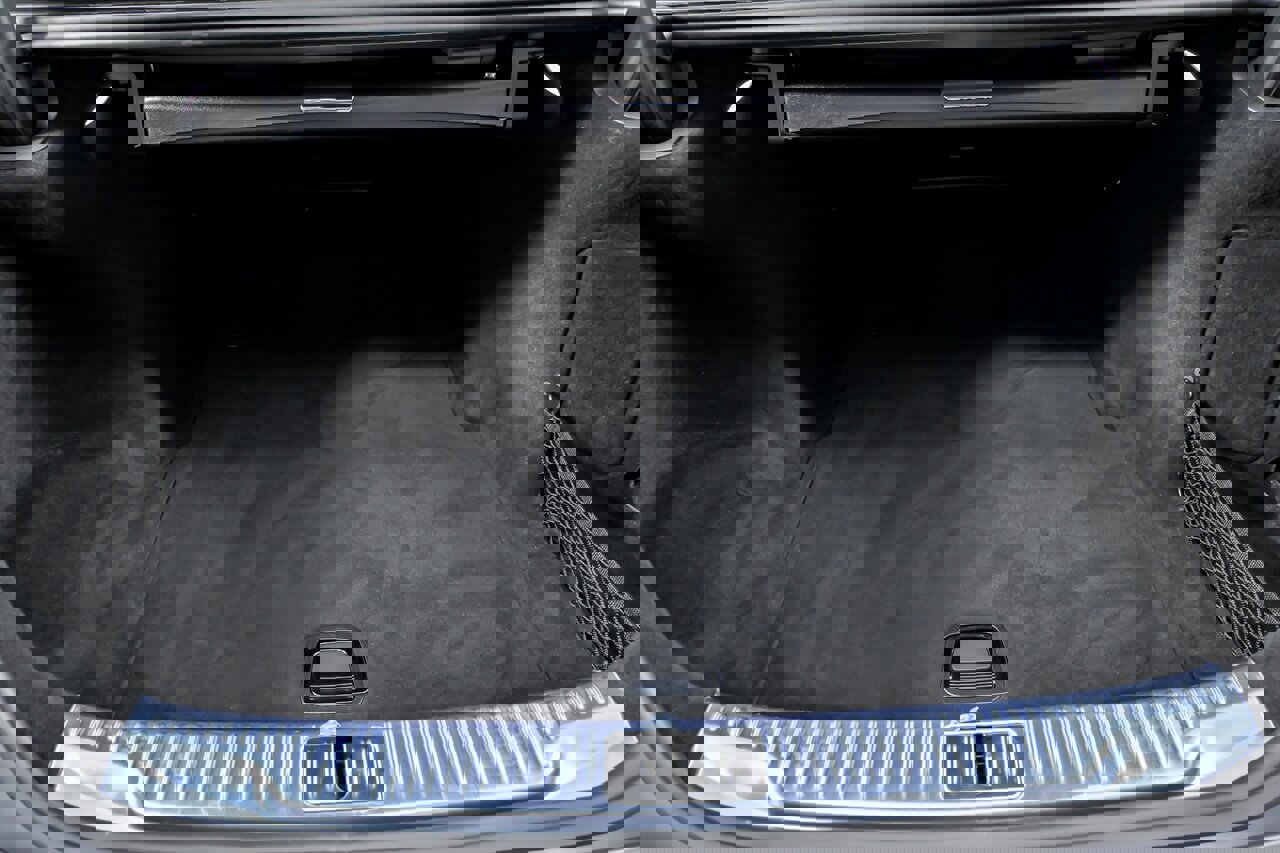 Used 2024 Mercedes-Benz S 580 4MATIC Sedan image 16