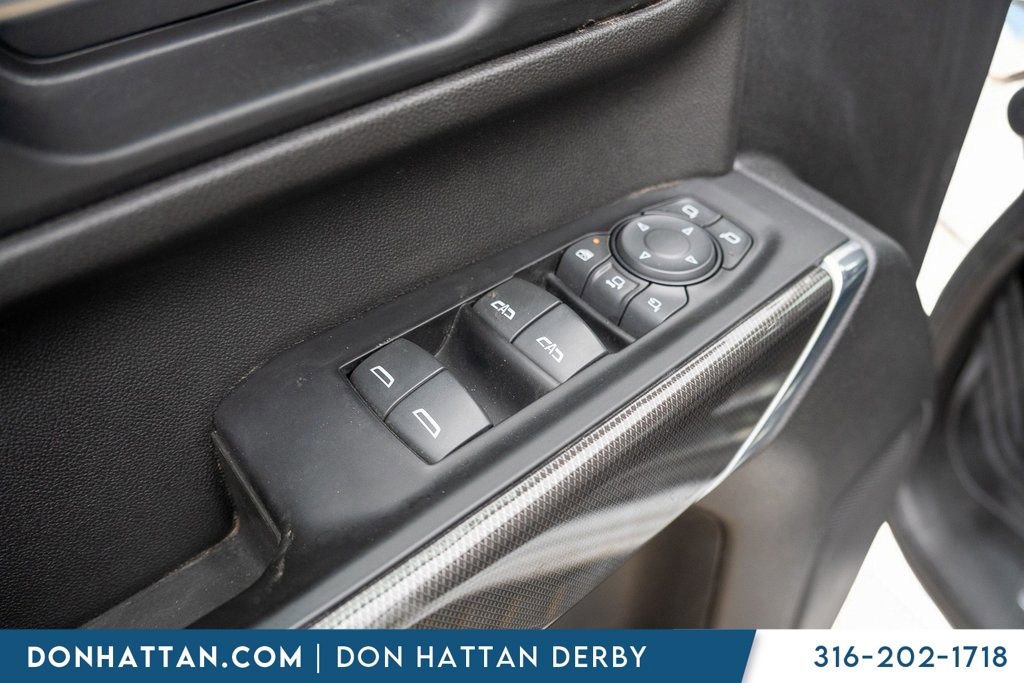 Used 2022 GMC Sierra 2500 AT4 image 17