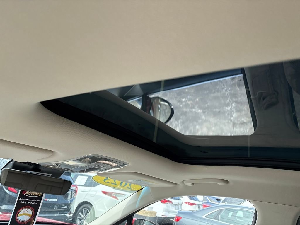 Used 2023 Genesis GV70 2.5T w/ Select Package image 13