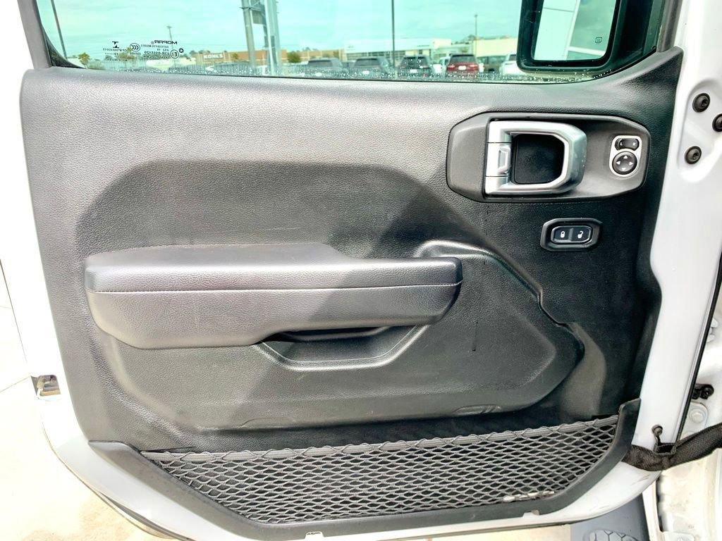 Used 2019 Jeep Wrangler Unlimited Sport S image 10