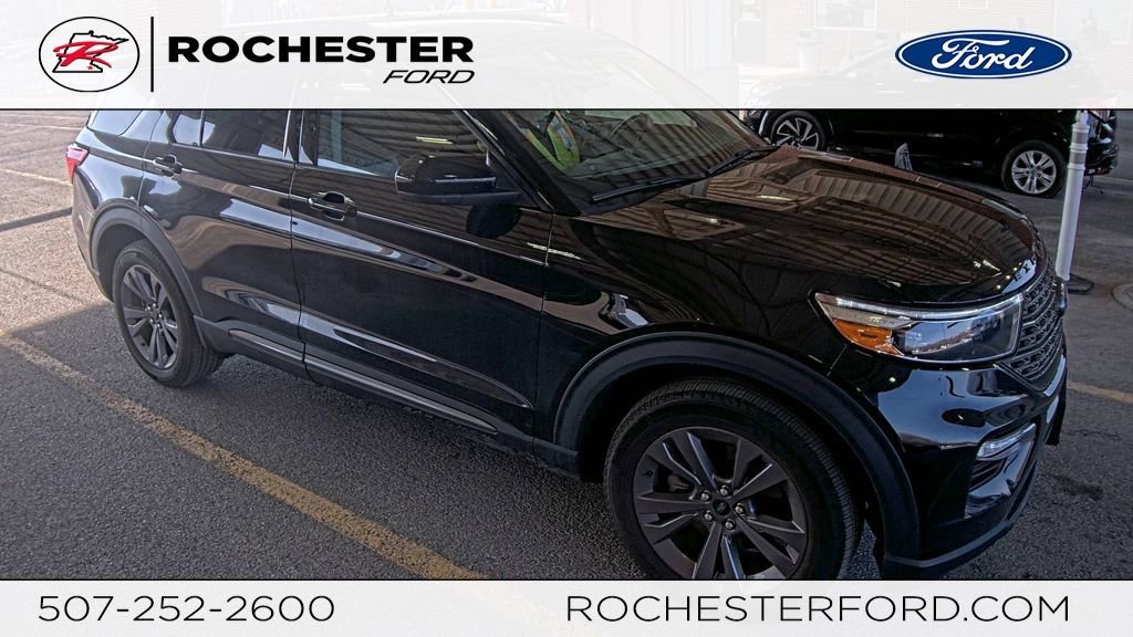 Certified 2022 Ford Explorer XLT w/ Equipment Group 202A