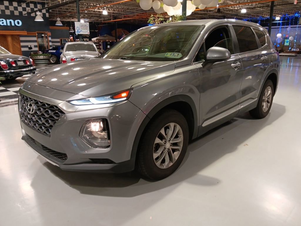 Used 2019 Hyundai Santa Fe SE AWD/4WD image 1