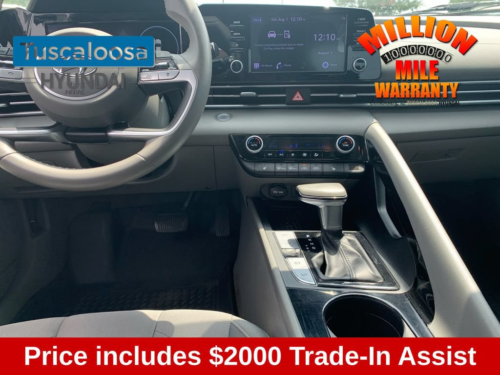Used 2021 Hyundai Elantra SEL w/ Convenience Package FWD image 26