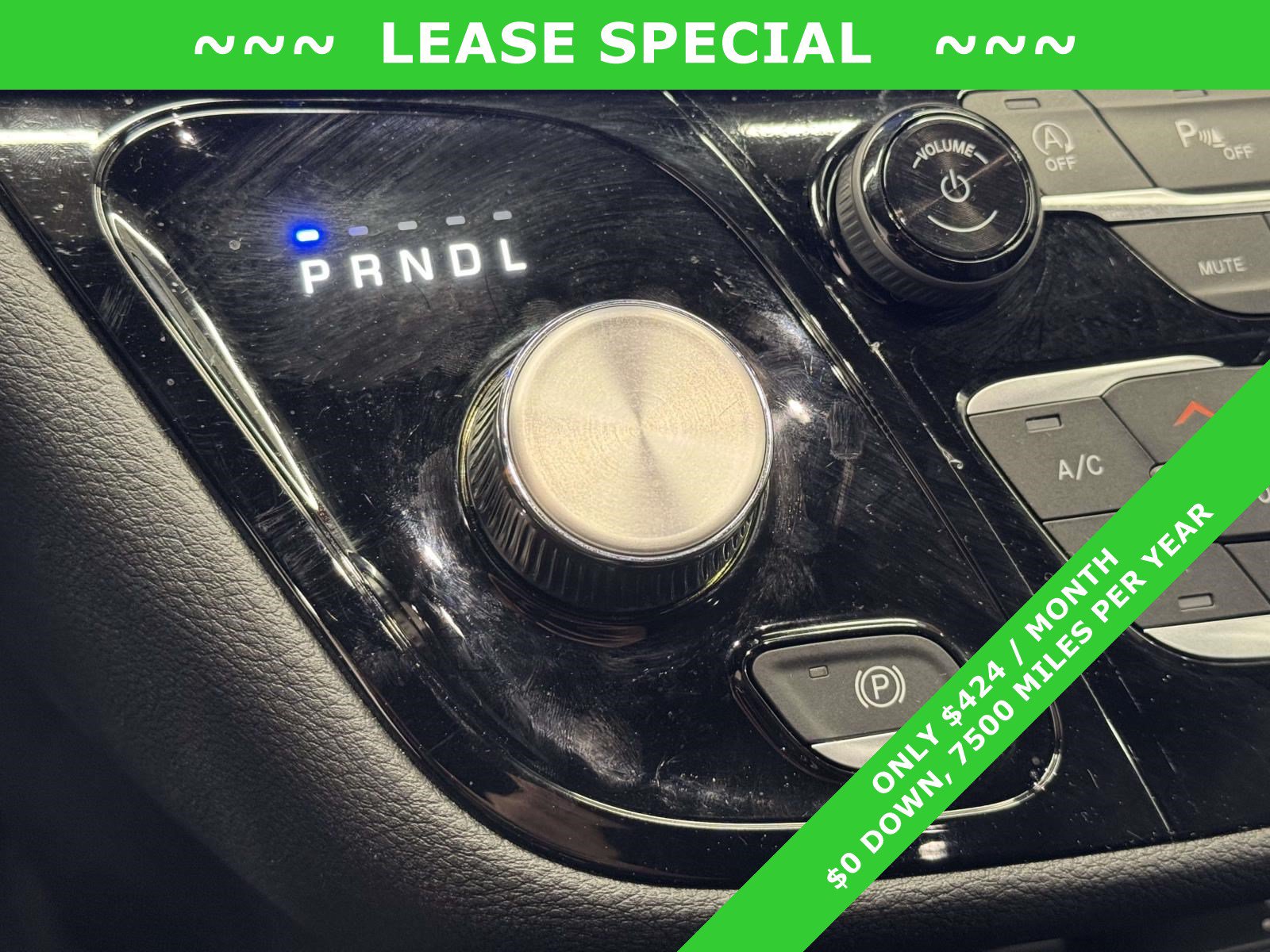 Used 2026 Chrysler Pacifica Select FWD image 28