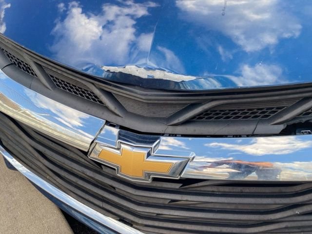 Used 2019 Chevrolet Cruze LT w/ Convenience Package image 2