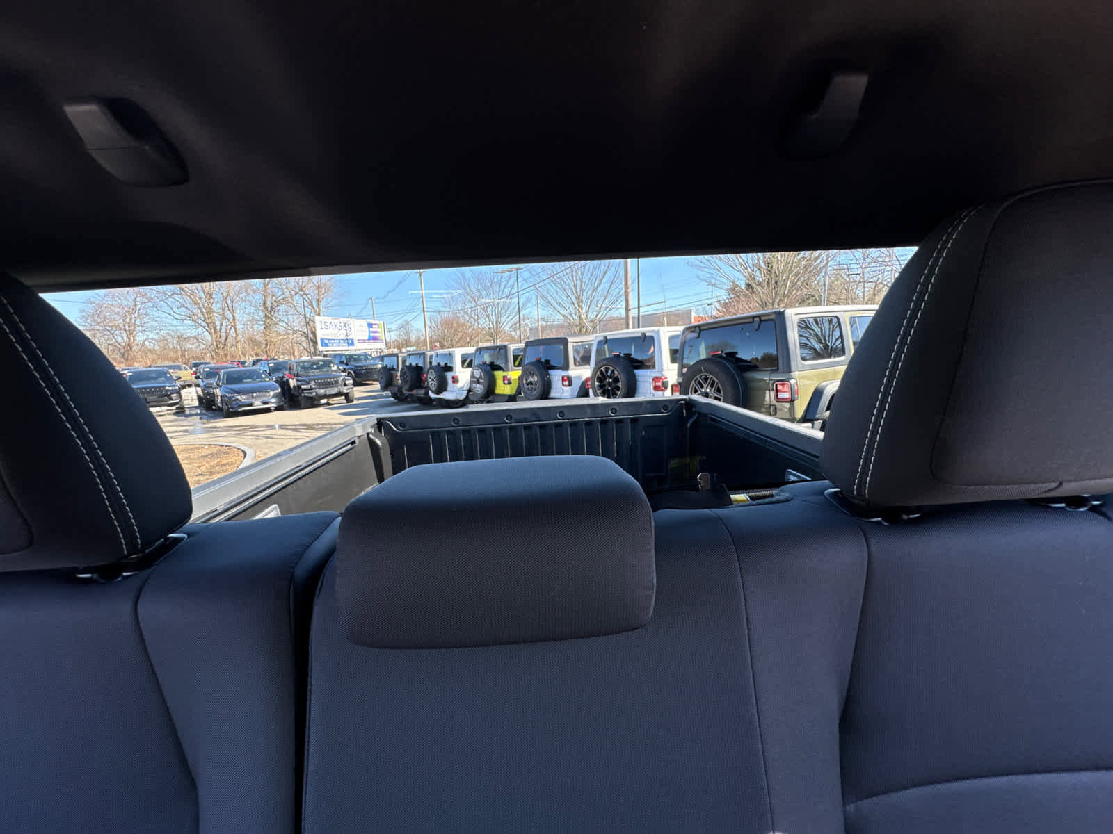 Used 2024 Toyota Tacoma TRD Off-Road image 32