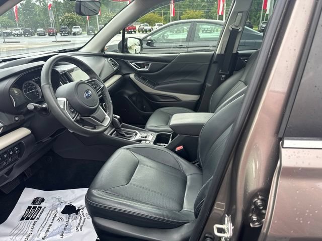 Used 2022 Subaru Forester Limited AWD/4WD image 5
