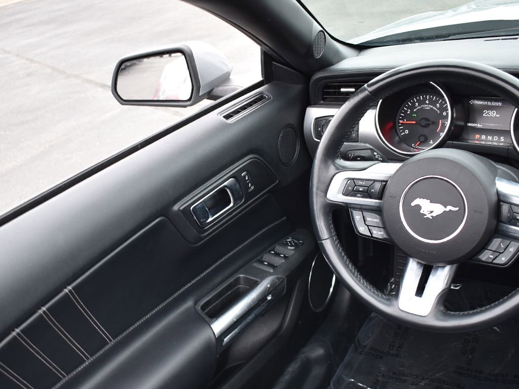 Used 2021 Ford Mustang Premium RWD image 18