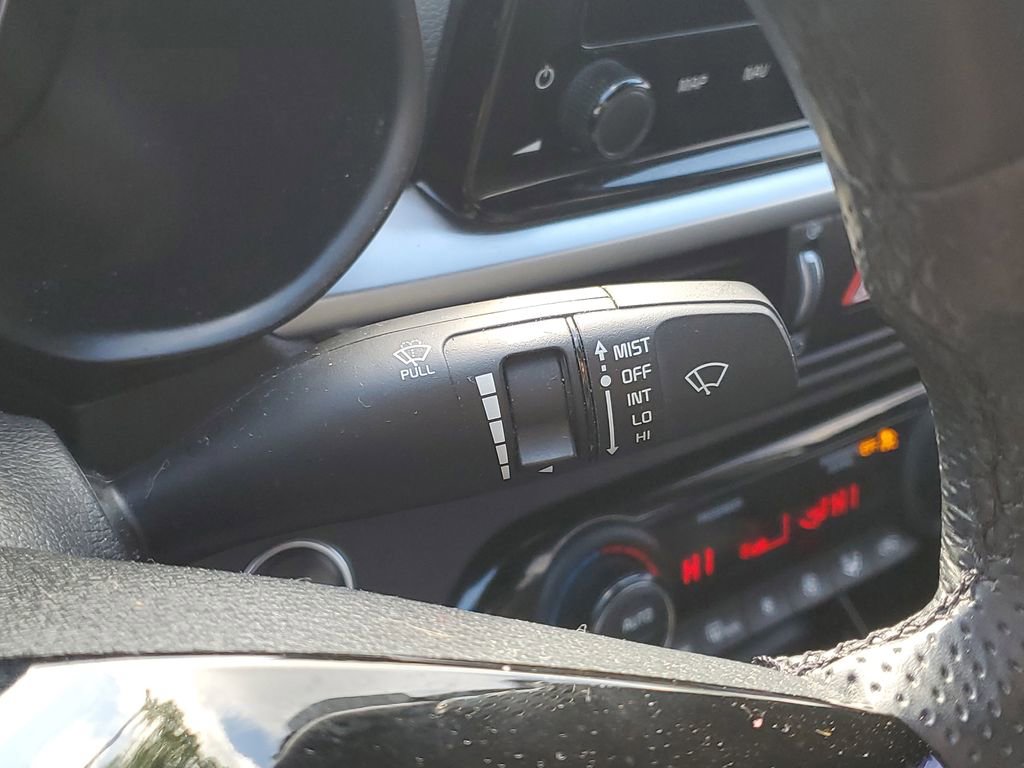 Certified 2023 Kia Forte GT-Line FWD image 16