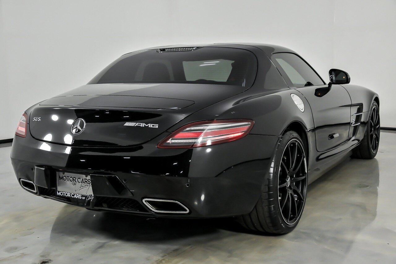 Used 2012 Mercedes-Benz SLS AMG Coupe image 13
