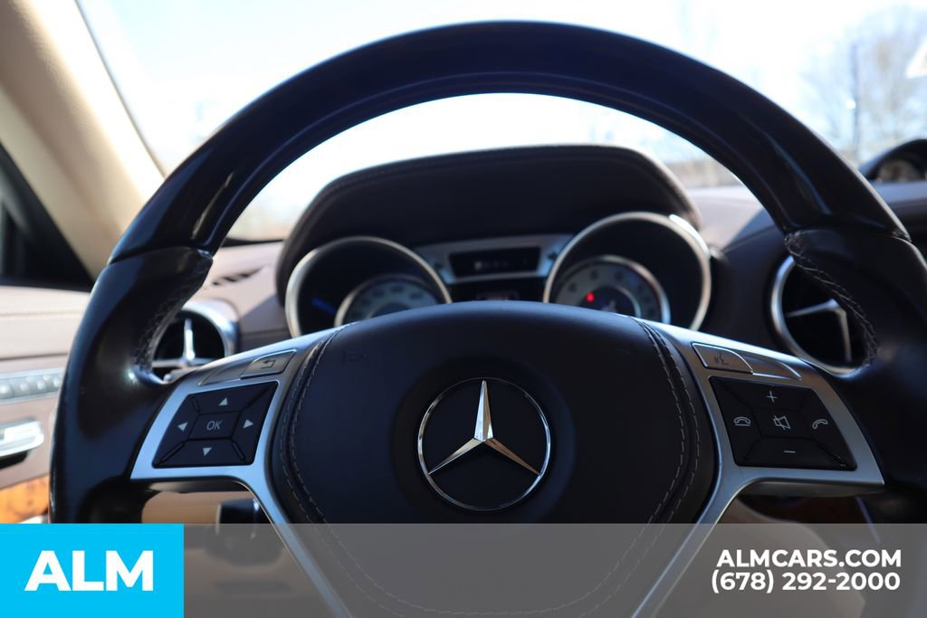 Used 2015 Mercedes-Benz SL 400 image 32