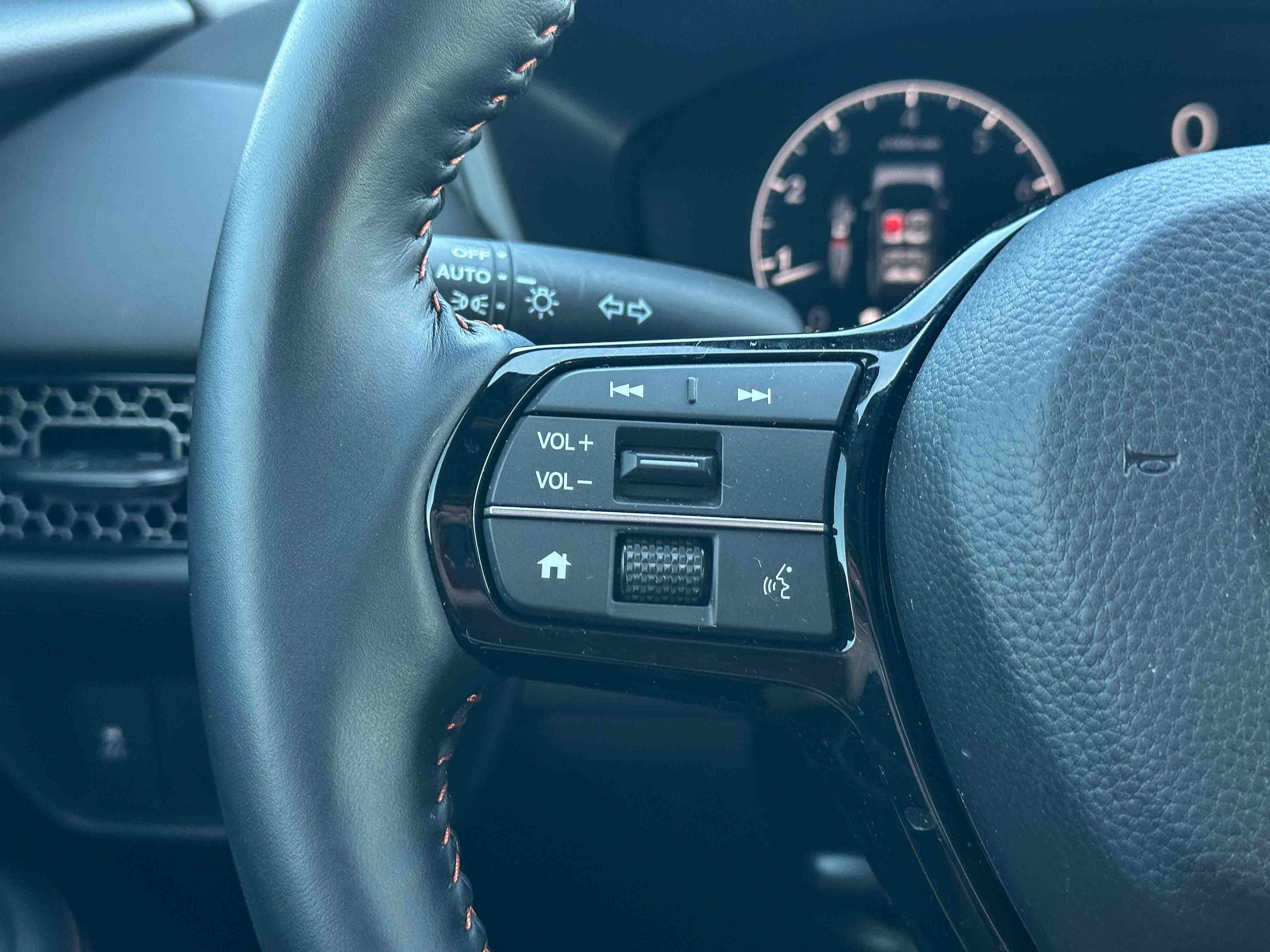 Used 2026 Honda HR-V Sport image 28