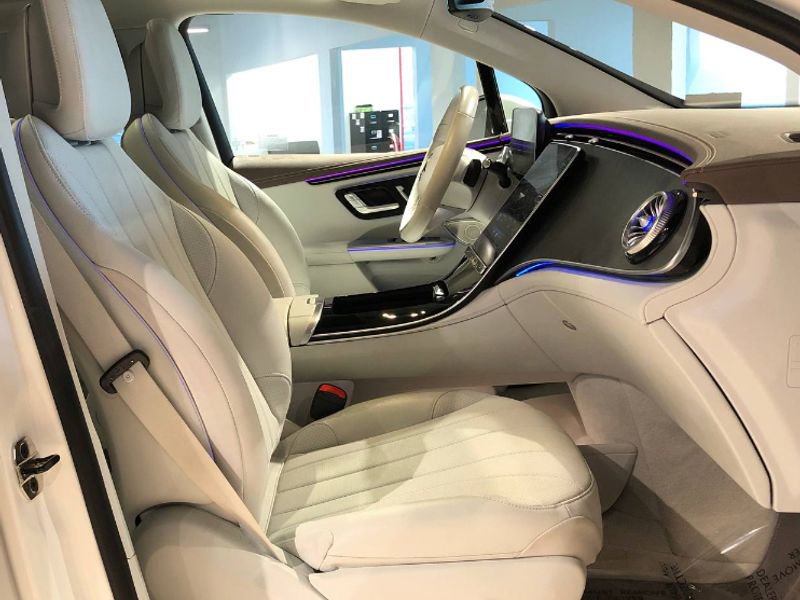 Used 2024 Mercedes-Benz EQE 350+ SUV w/ Driver Assistance Package image 21