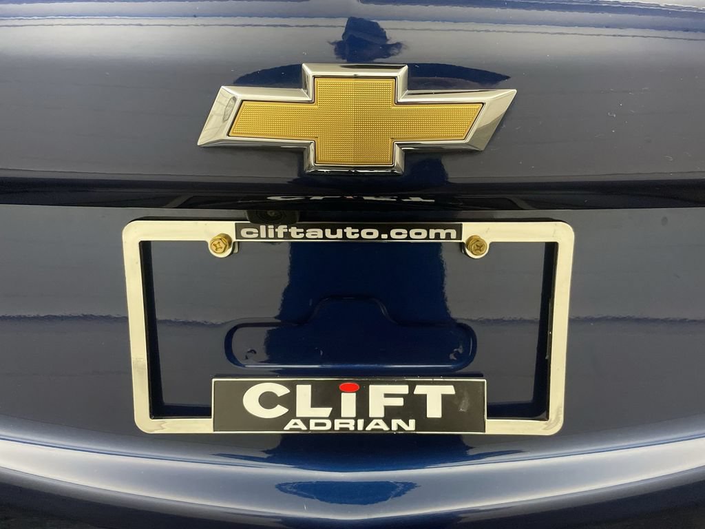 Used 2023 Chevrolet Equinox LT AWD/4WD image 24